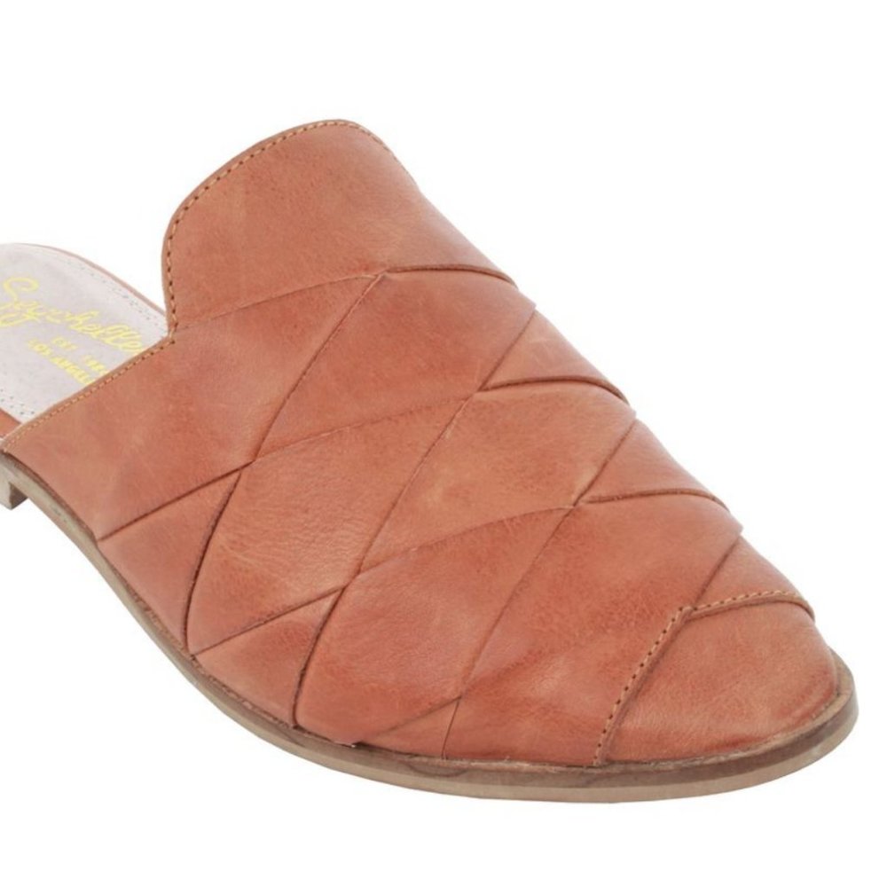 Seychelles Survival Leather Mule